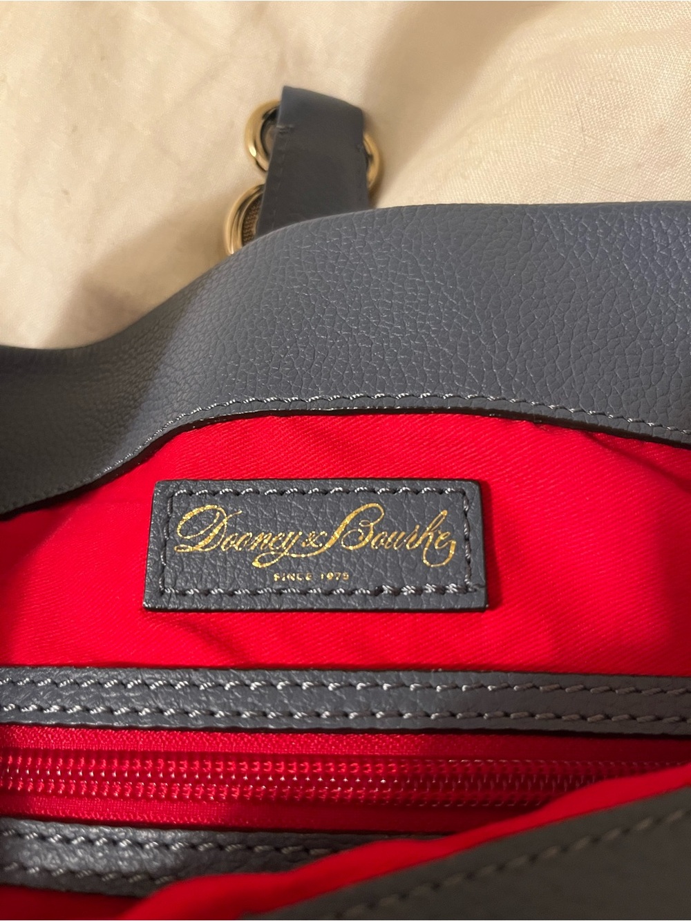Dooney & Bourke Pebble Grain Logo Lock Sac Bag - Picture 9 of 11